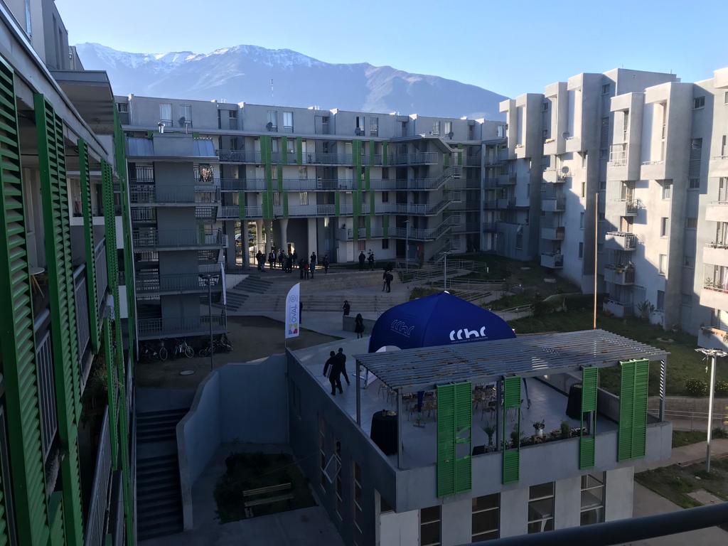 Placa PAU en “Alto Tobalaba” de Constructora OVAL marca lanzamiento del concurso 2023