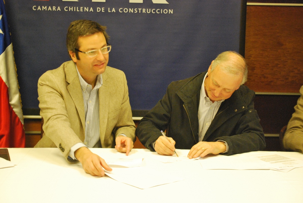 AOA, IC, CCHC Y DOM GENERARÁN PROPUESTAS QUE OPTIMICEN PERMISOS DE CONSTRUCCIÓN