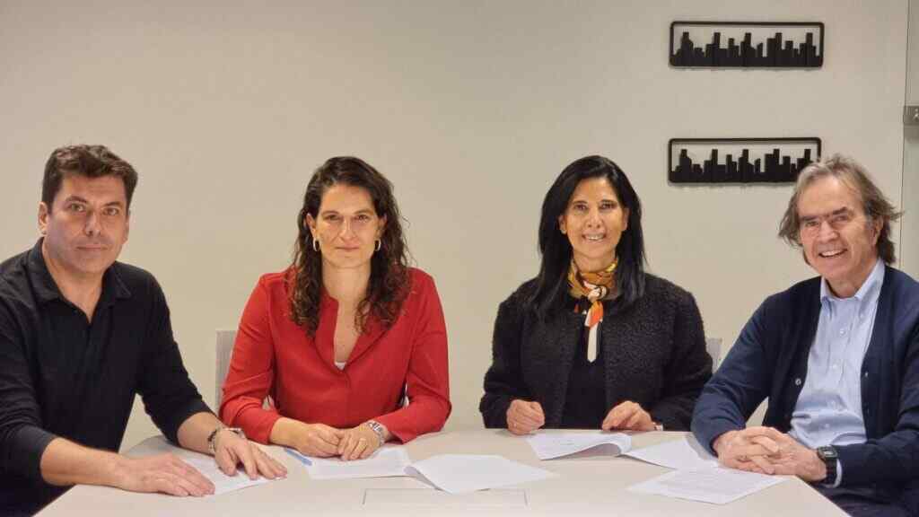 AOA y Constructo firman acuerdo para crear el Centro para la Arquitectura