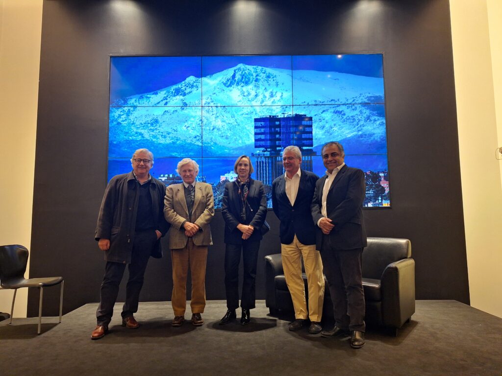 Primer encuentro Proyectos Complejos: Un diálogo profundo acerca de arquitectura y sostenibilidad