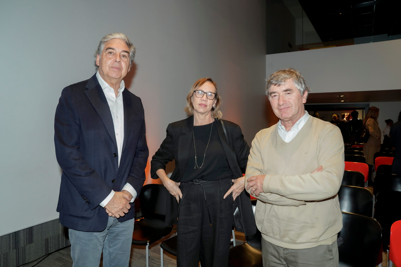 ASAMBLEA DE SOCIOS AOA 061
