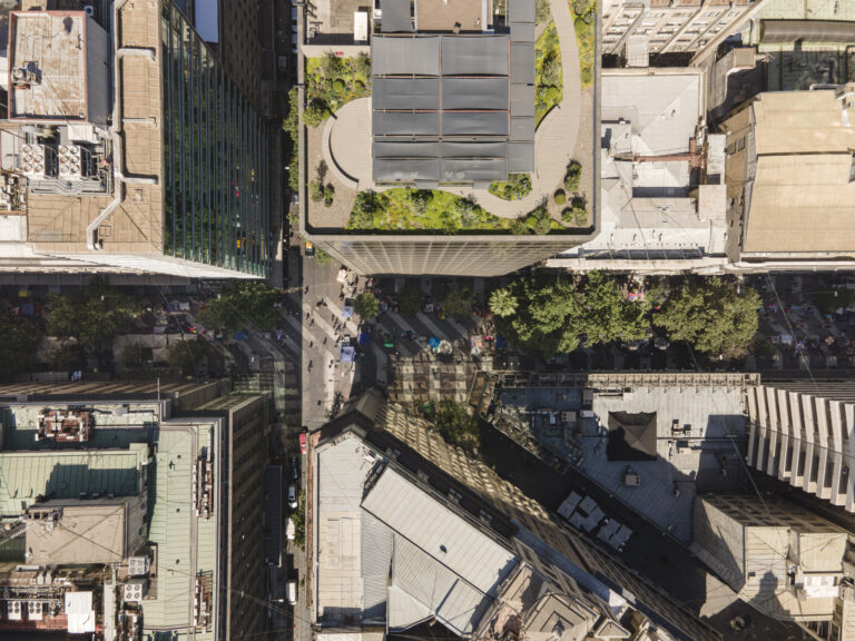 Rooftop Santiago Centro de Lira y Tuckermann Arquitectos