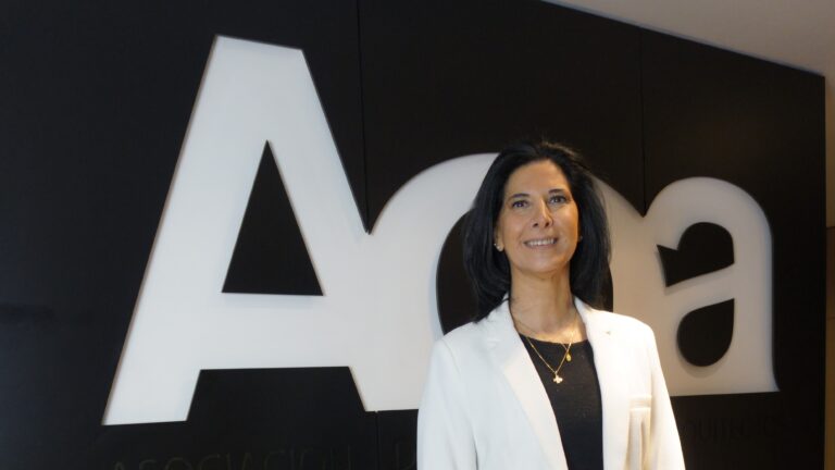 Línea Directa_ Mónica Álvarez de Oro