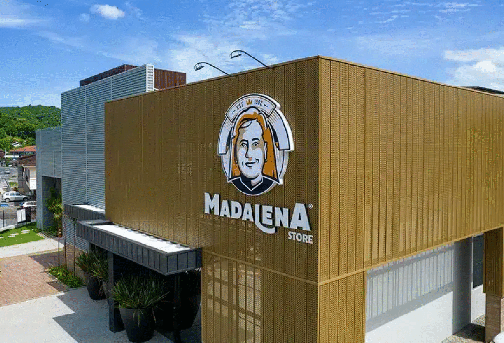 Villalba By Kingspan | Fachadas dinámicas y diseños eficientes