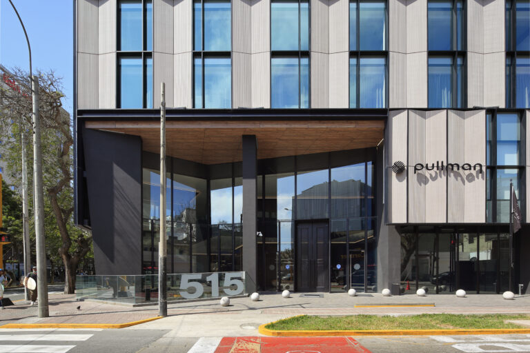 Obra de Asociados_ Alemparte Morelli & Asociados Arquitectos