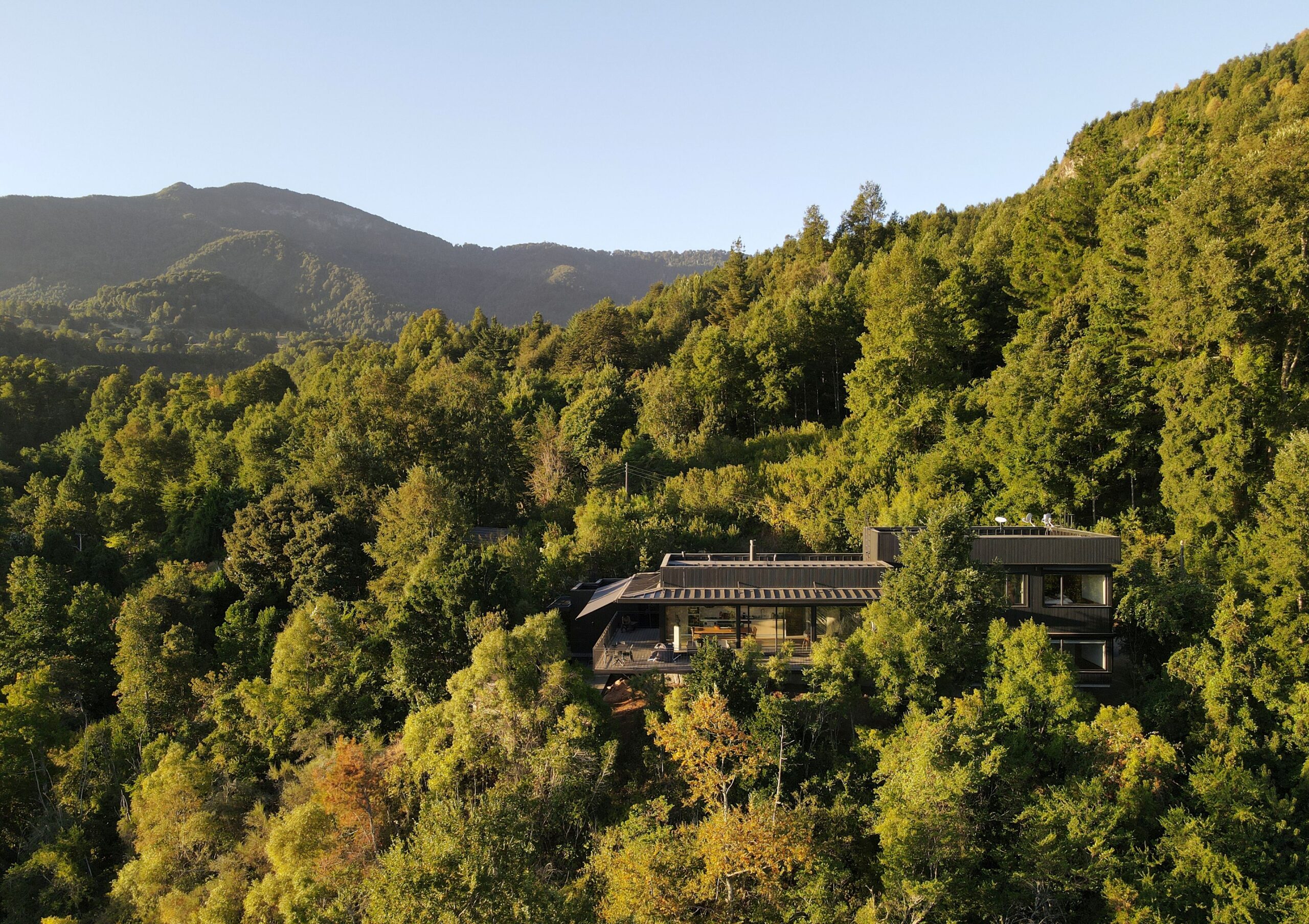 Obras de Asociados_ MW Arquitectos