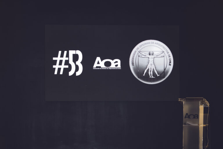 Lanzamiento Revista AOA 53