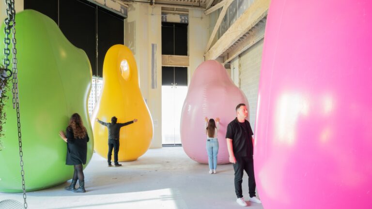 gt2P | “Un mono porfiado, no puede representar más el espíritu…”