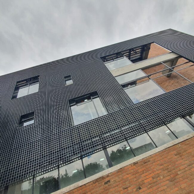 WhatsApp Image 2025-12-17 at 16.55.59 (2)